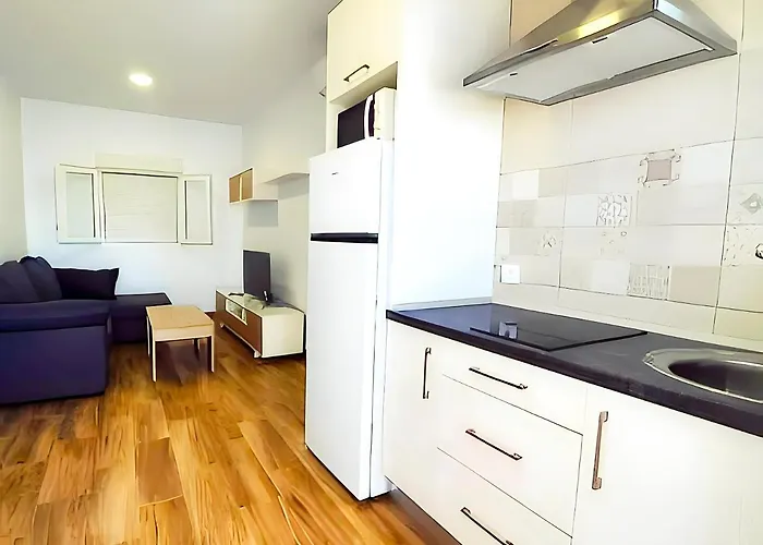 Apartamentos Piscina Privada A C