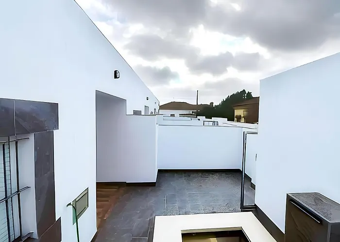 Apartamentos Piscina Privada A C